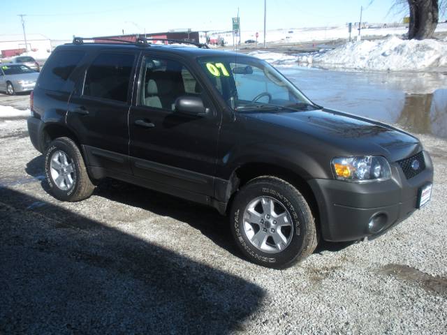 Ford Escape 2007 photo 2