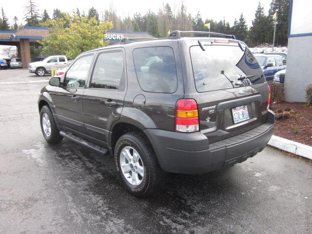 Ford Escape 2007 photo 1