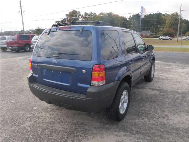 Ford Escape 2007 photo 2