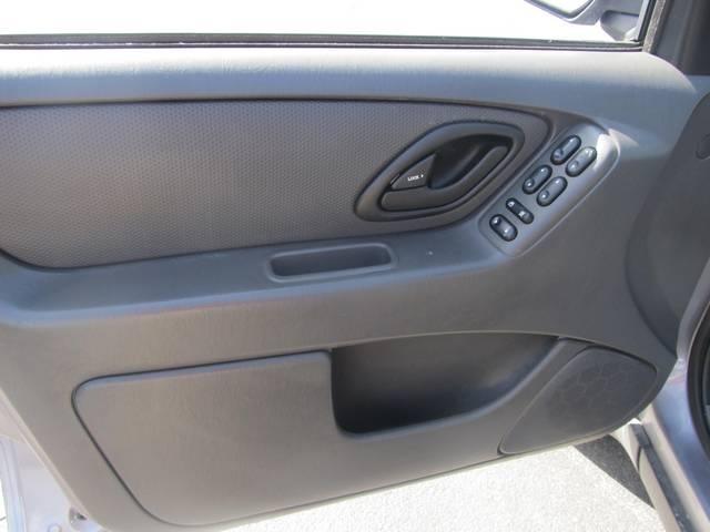 Ford Escape 2007 photo 8