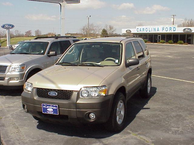 Ford Escape ESi Sport Utility