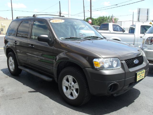 Ford Escape 2007 photo 17