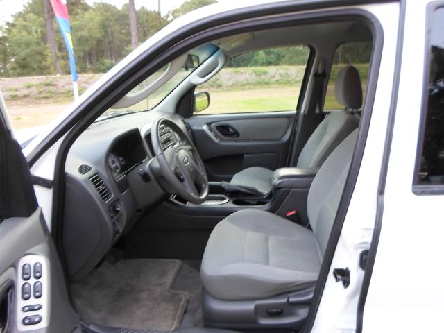 Ford Escape 2007 photo 13