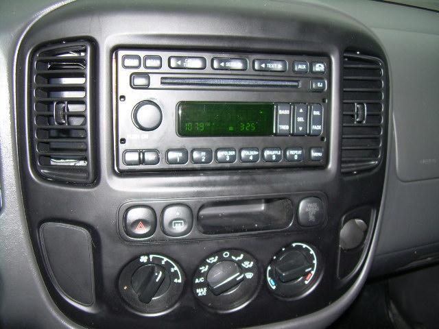 Ford Escape 2007 photo 3