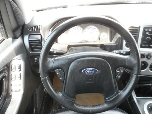 Ford Escape 2007 photo 13