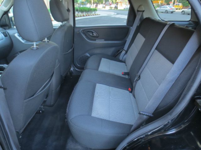 Ford Escape 2007 photo 13