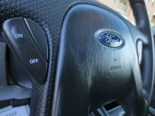 Ford Escape 2007 photo 16