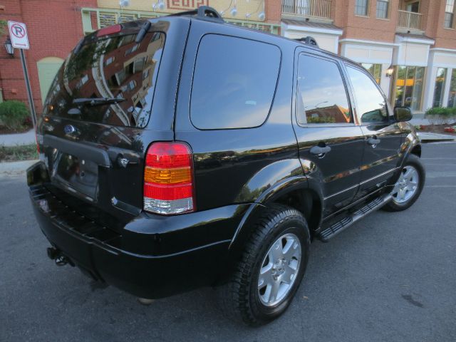 Ford Escape 2007 photo 2