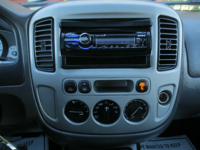 Ford Escape 2007 photo 9