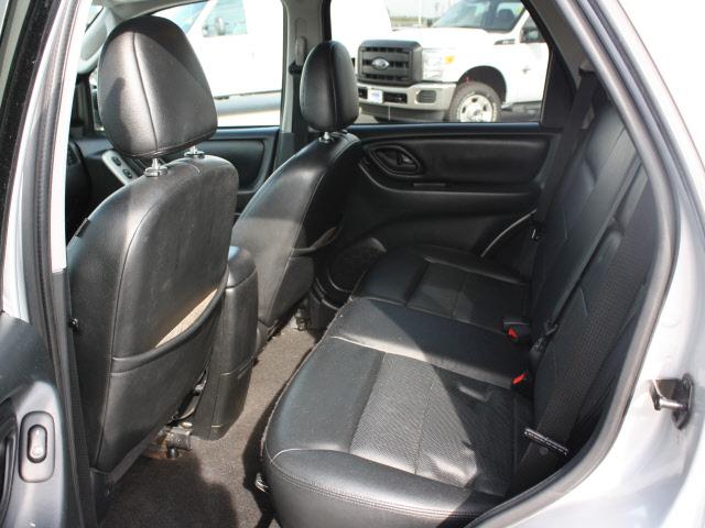 Ford Escape 2007 photo 3