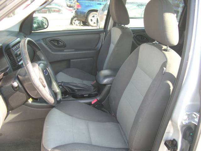 Ford Escape 2007 photo 2