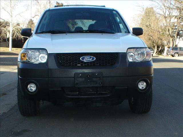 Ford Escape 2007 photo 2