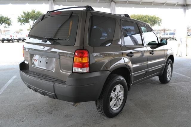 Ford Escape 2007 photo 4