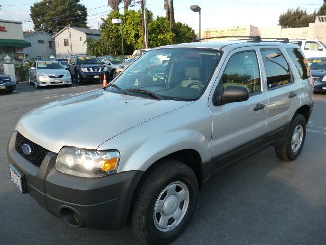 Ford Escape 2007 photo 2