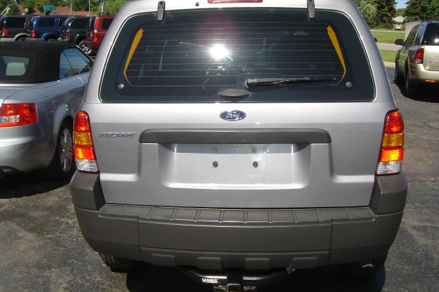 Ford Escape 2007 photo 11