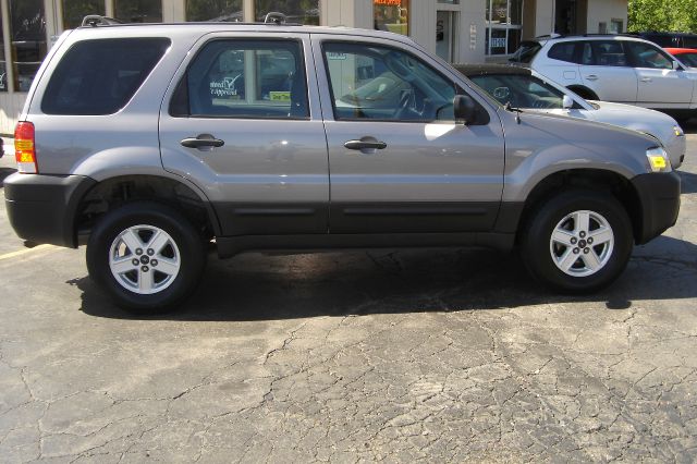 Ford Escape 2007 photo 13