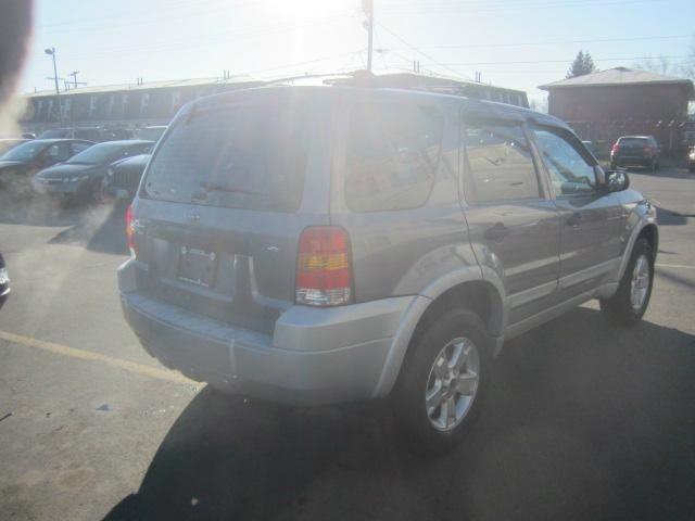 Ford Escape 2007 photo 3