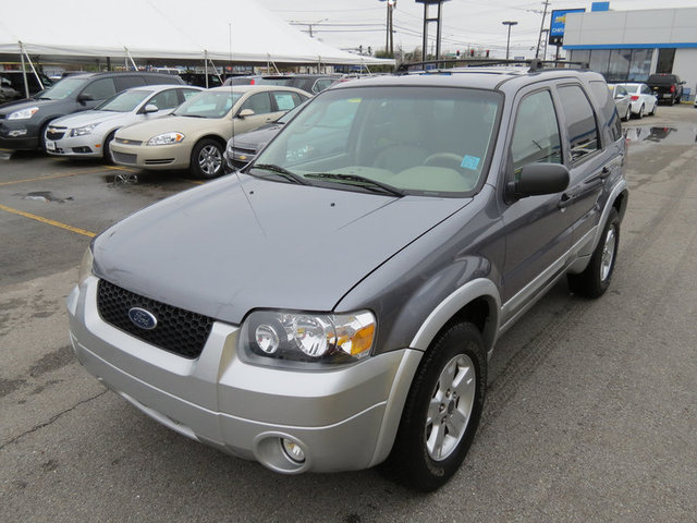 Ford Escape 2007 photo 2