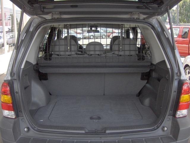 Ford Escape 2007 photo 2