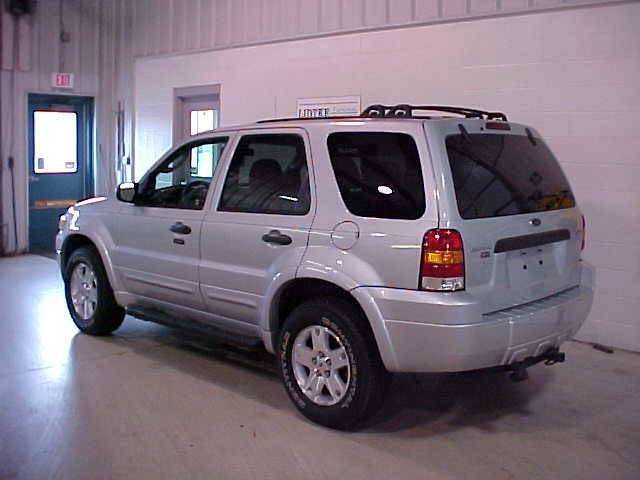 Ford Escape 2007 photo 1