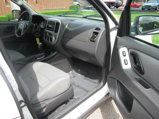 Ford Escape 2007 photo 1