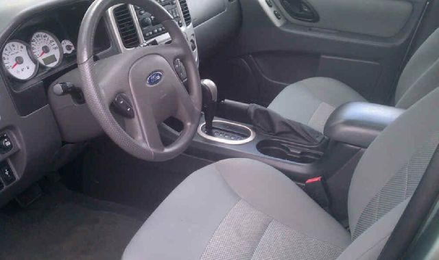 Ford Escape 2007 photo 1