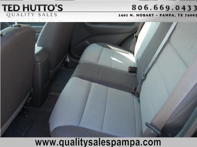 Ford Escape 2007 photo 2