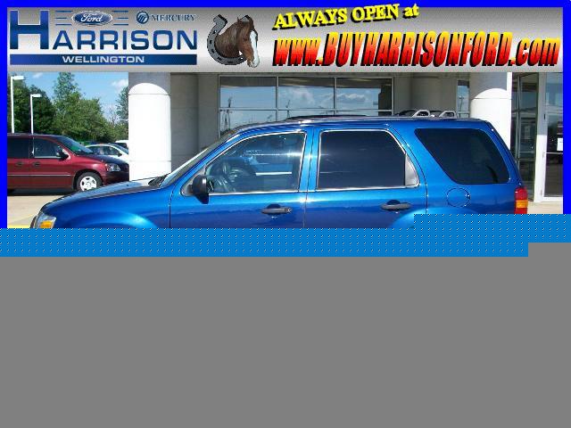 Ford Escape SLT Extended Cab 2WD Stepside Sport Utility