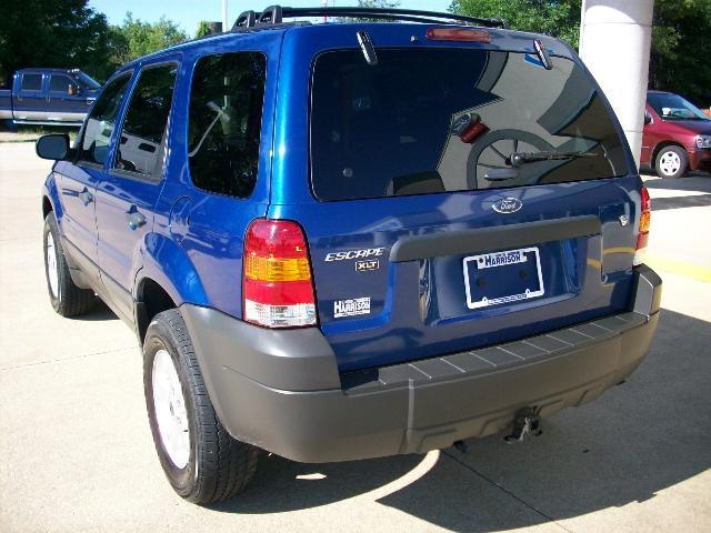 Ford Escape 2007 photo 2