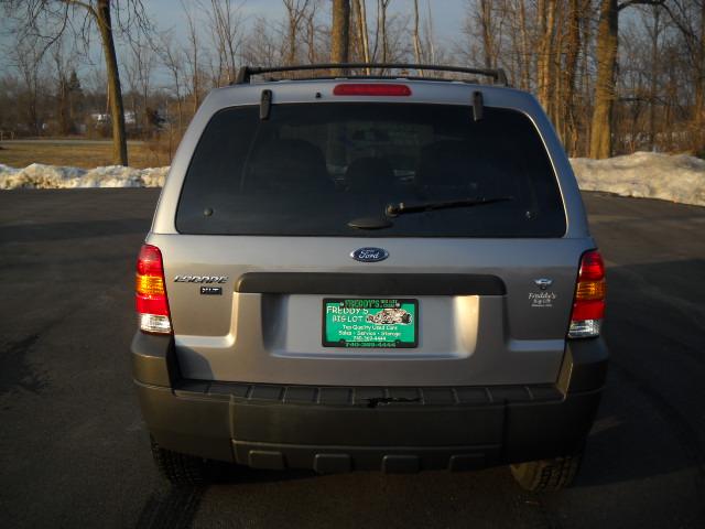 Ford Escape 2007 photo 3