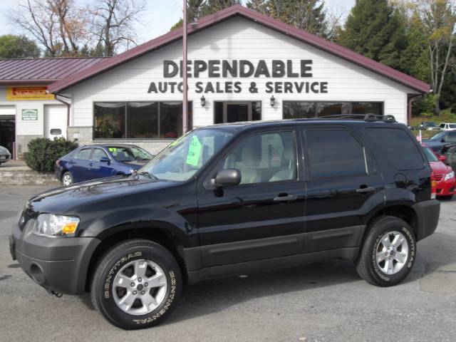 Ford Escape ESi Sport Utility