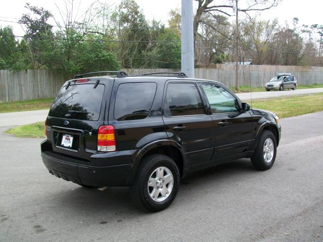 Ford Escape 2007 photo 2