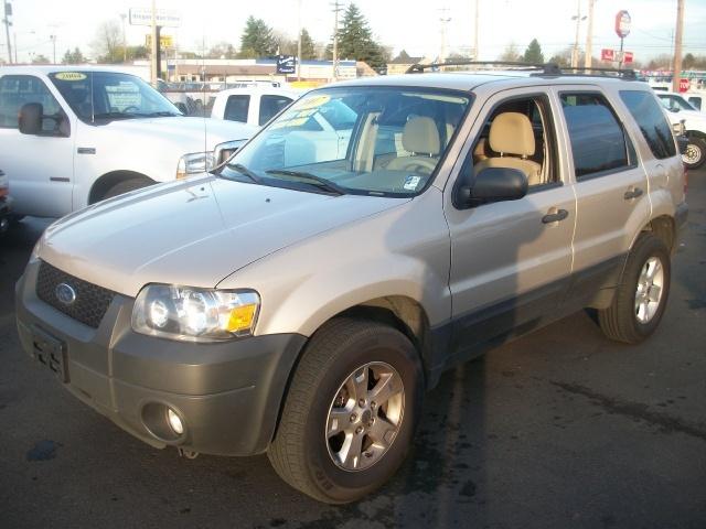 Ford Escape ESi Sport Utility