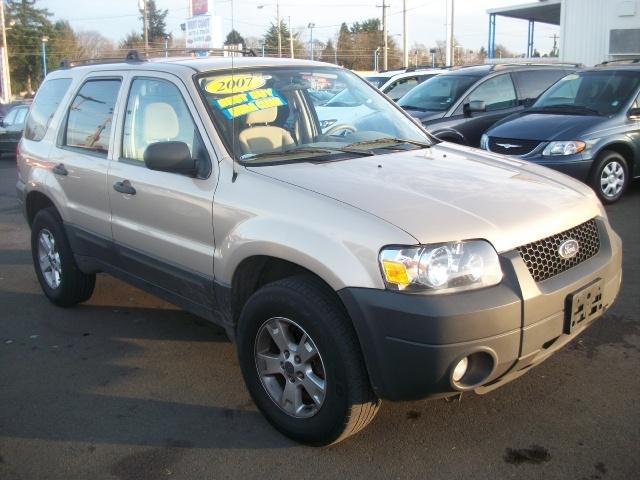 Ford Escape 2007 photo 1