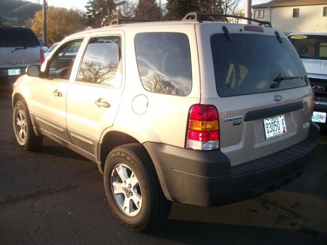 Ford Escape 2007 photo 2