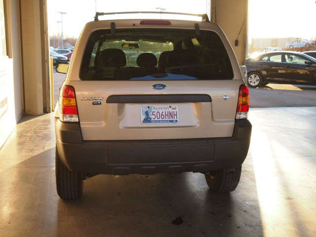 Ford Escape 2007 photo 4