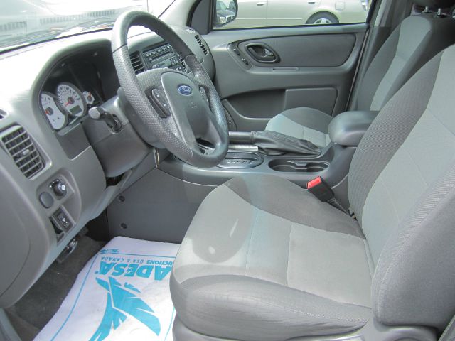 Ford Escape 2007 photo 3