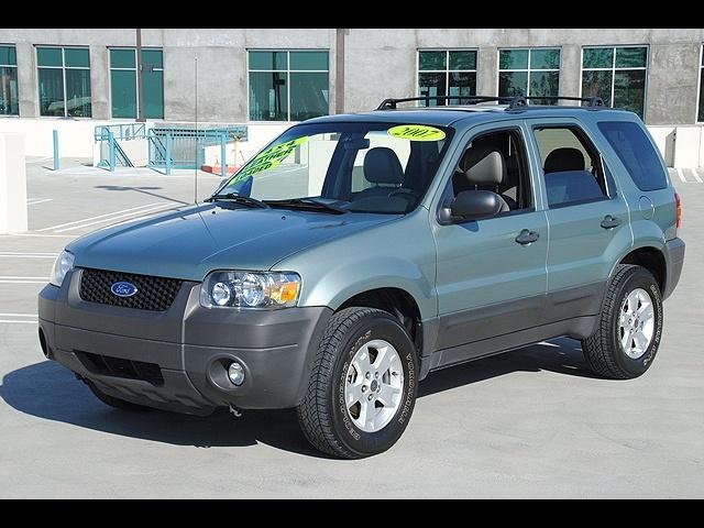 Ford Escape 2007 photo 2