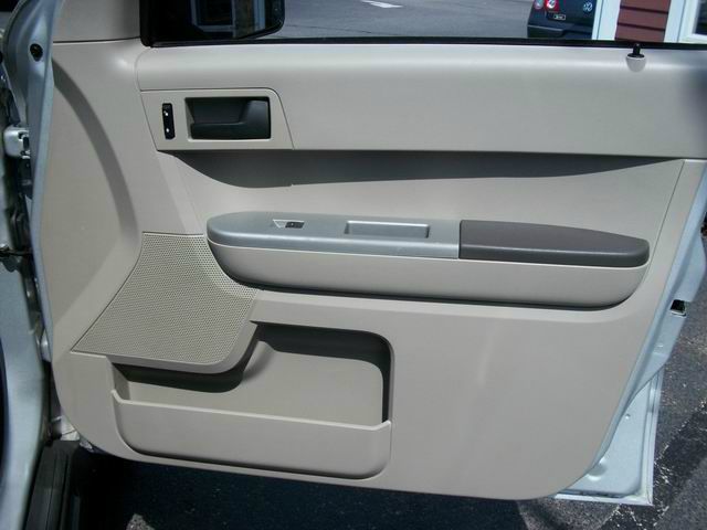 Ford Escape 2008 photo 1