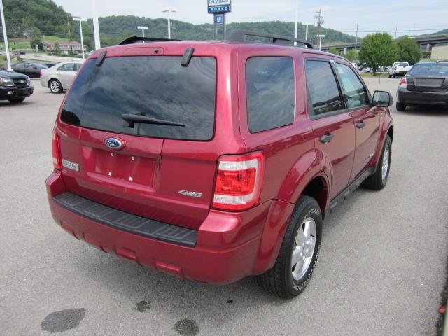 Ford Escape 2008 photo 1