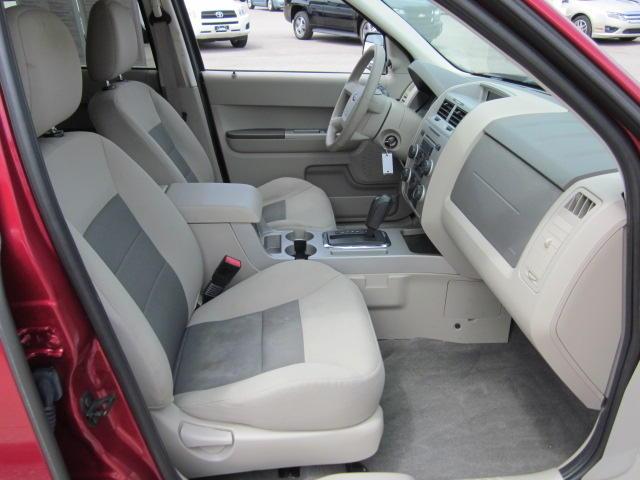 Ford Escape 2008 photo 3