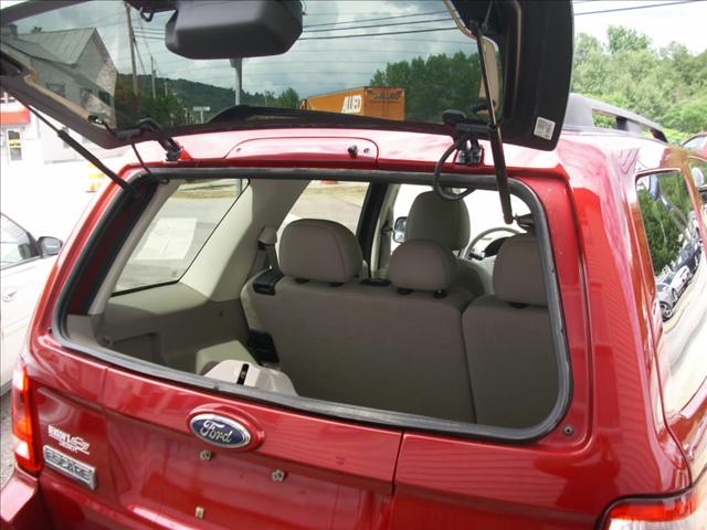 Ford Escape 2008 photo 3