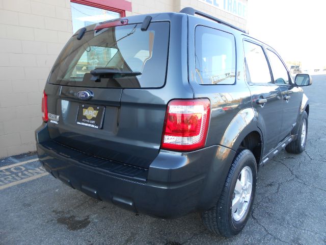 Ford Escape 2008 photo 3