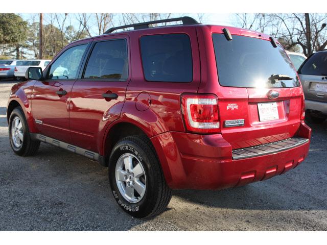 Ford Escape 2008 photo 1