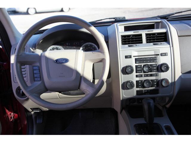 Ford Escape 2008 photo 4