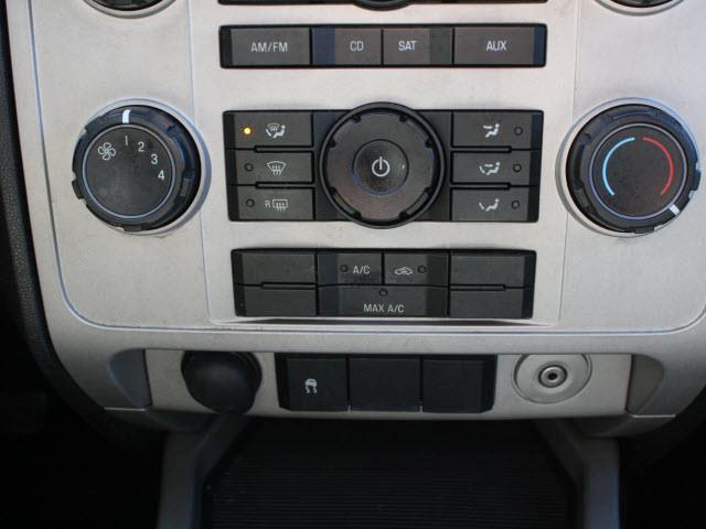 Ford Escape 2008 photo 10