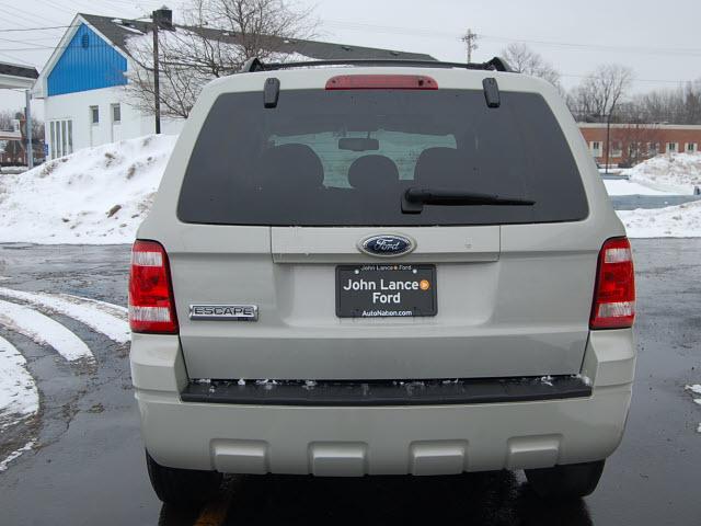 Ford Escape 2008 photo 3