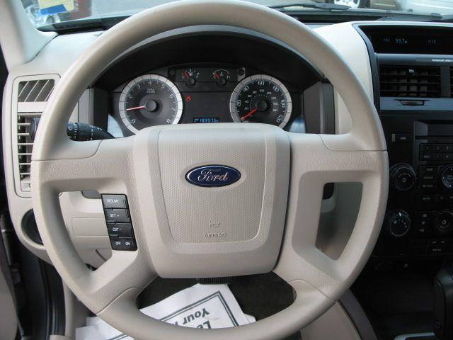 Ford Escape 2008 photo 1