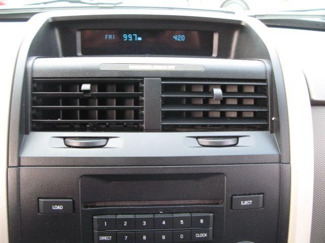 Ford Escape 2008 photo 4