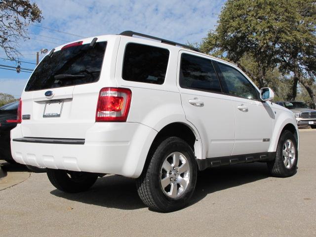 Ford Escape 2008 photo 2